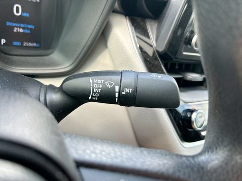 Certified 2022 Toyota Corolla LE FWD image 18