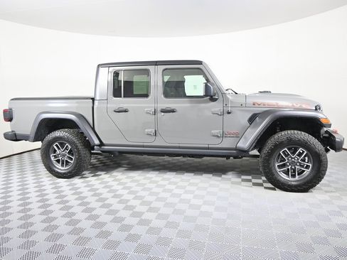 Used 2021 Jeep Gladiator Mojave image 9