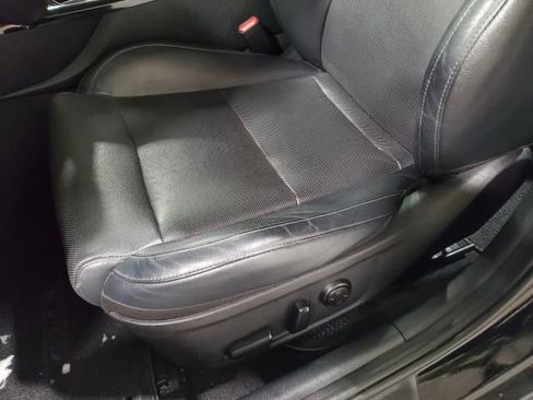 Used 2018 Kia Stinger Premium image 21