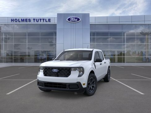 New 2026 Ford Maverick XLT image 2