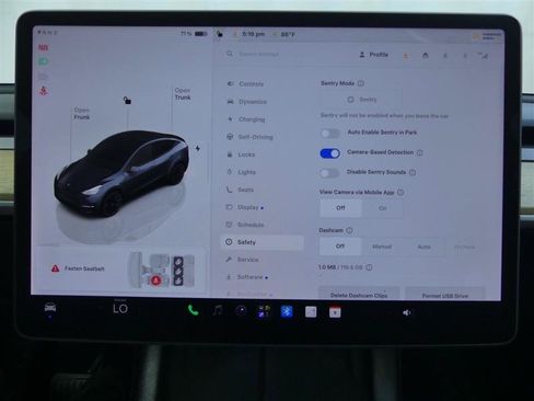 Used 2023 Tesla Model Y Long Range AWD/4WD image 15