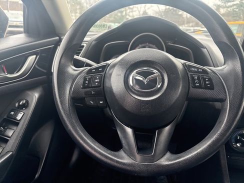 Used 2014 MAZDA MAZDA3 i Sport image 17