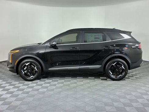 New 2026 Kia Sportage EX w/ EX Panoramic Sunroof Package image 4