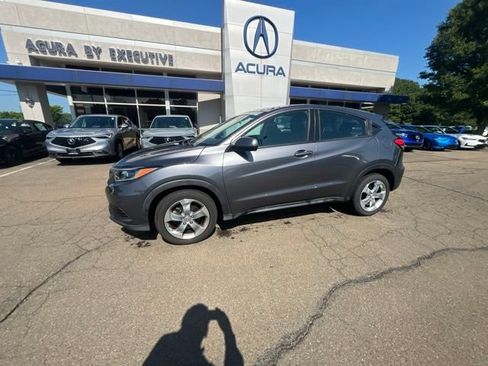 Used 2019 Honda HR-V LX image 38