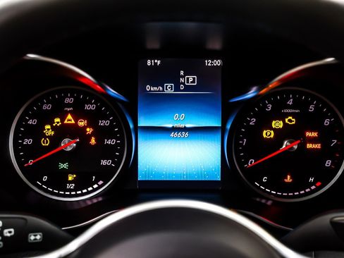 Used 2021 Mercedes-Benz GLC 300 GLC 300 SUV image 19