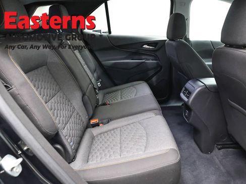 Used 2021 Chevrolet Equinox LT AWD/4WD image 23