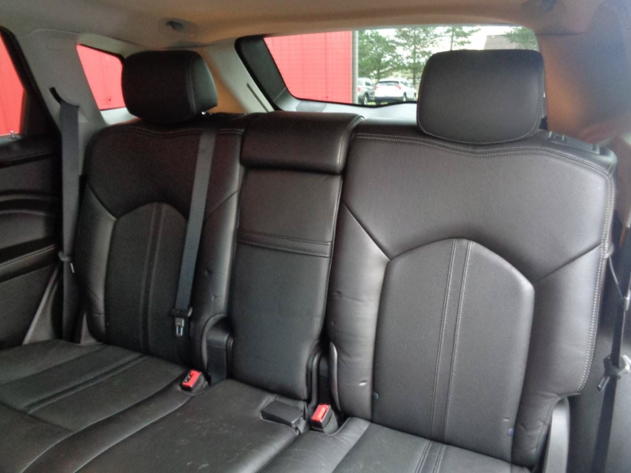 Used 2014 Cadillac SRX Performance w/ Driver Awareness Package AWD/4WD image 9