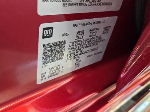 Used 2026 Chevrolet Silverado 1500 High Country w/ High Country Premium Package AWD/4WD image 24