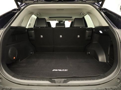 Certified 2022 Toyota RAV4 Limited image 37