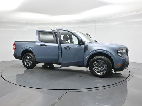 New 2025 Ford Maverick XLT w/ Equipment Group 302A image 31