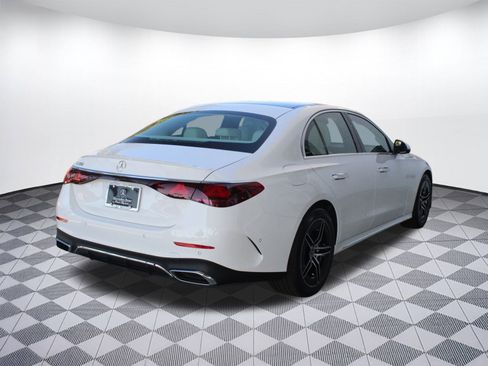 Used 2026 Mercedes-Benz E 350 Sedan image 9