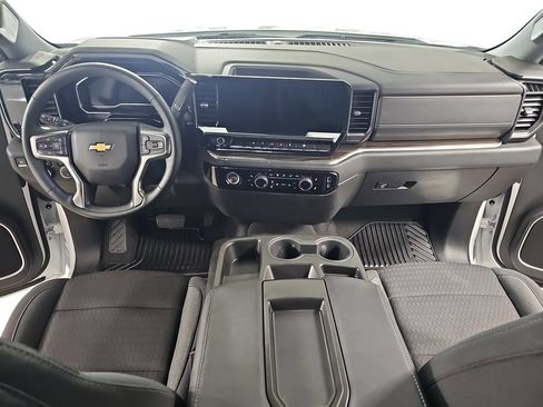 Certified 2024 Chevrolet Silverado 1500 LT AWD/4WD image 11