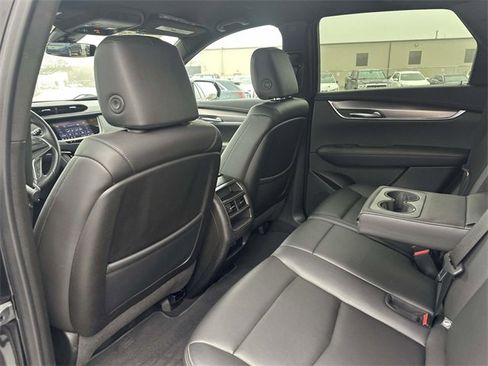 Certified 2023 Cadillac XT5 Luxury image 30