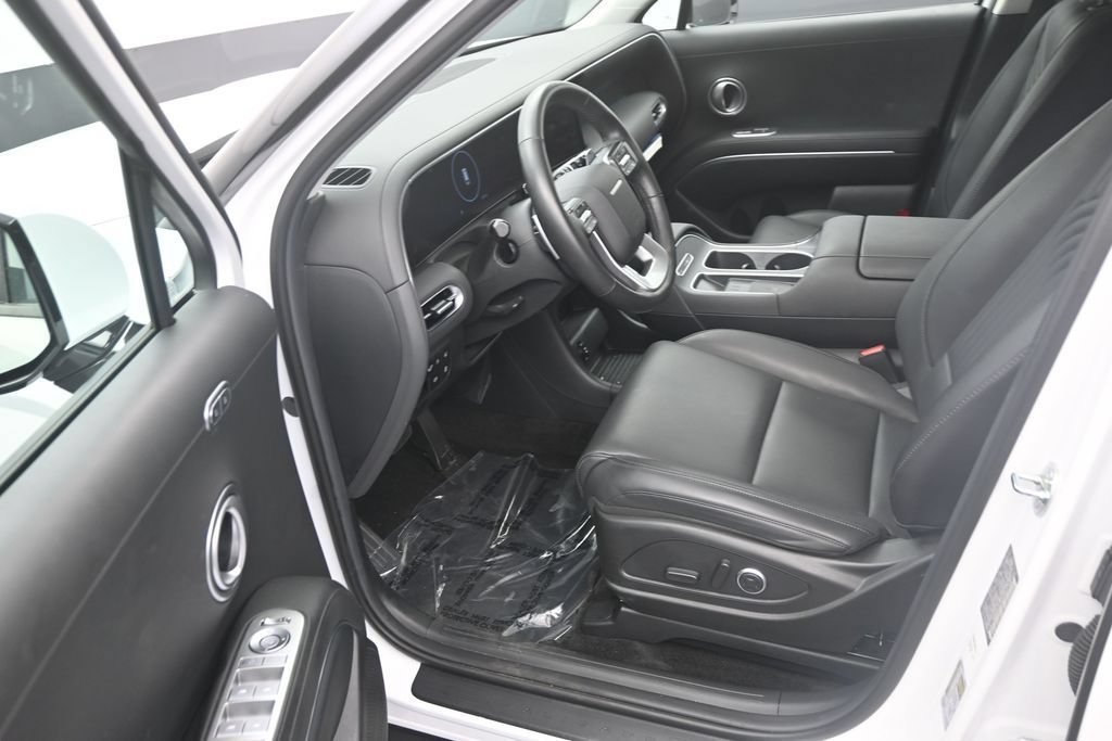 Used 2026 Hyundai Palisade SEL Premium FWD image 10