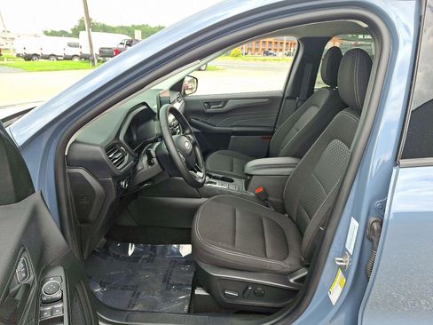 Used 2024 Ford Escape Active image 15