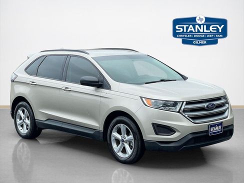 Used 2017 Ford Edge SE w/ Cargo Accessory Package FWD image 1