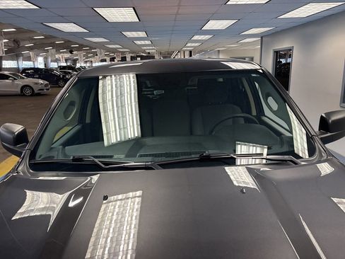 Used 2024 RAM 1500 Classic SLT image 11