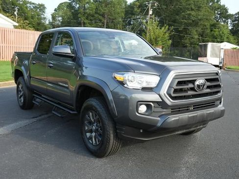 Used 2023 Toyota Tacoma SR5 AWD/4WD image 1