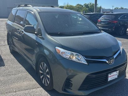 Used 2020 Toyota Sienna LE