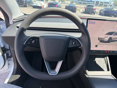 Used 2024 Tesla Model 3 Long Range AWD/4WD image 17