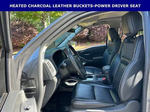 Used 2023 Nissan Frontier SV w/ SV Premium Package RWD image 4