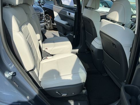 New 2026 Hyundai Santa Fe Calligraphy AWD/4WD image 17