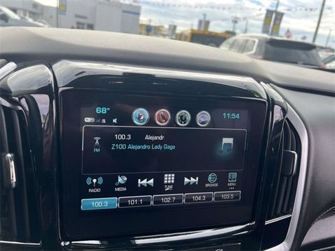 Used 2019 Chevrolet Traverse LT image 28