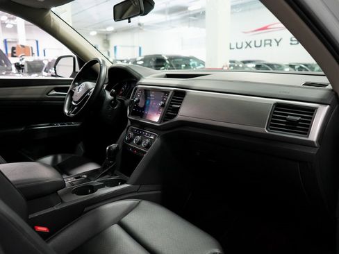 Used 2018 Volkswagen Atlas SE image 13