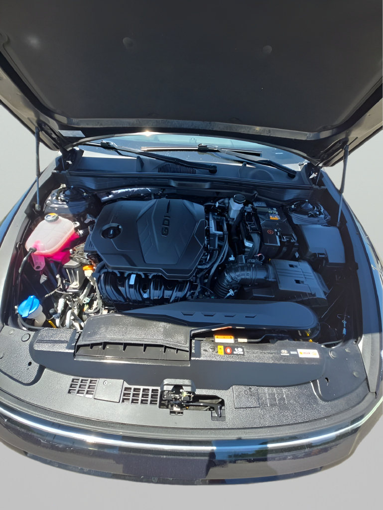 Used 2025 Hyundai Sonata SEL FWD image 7