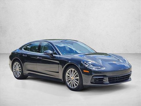 Used 2017 Porsche Panamera 4S AWD/4WD image 3