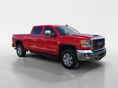 Used 2018 GMC Sierra 2500 SLT w/ Duramax Plus Package AWD/4WD image 8