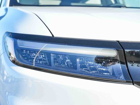 New 2026 Honda Prologue Touring image 4