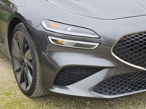 Used 2023 Genesis G70 2.0T w/ Sport Prestige Package image 5