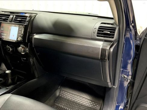 Certified 2020 Toyota 4Runner TRD Off-Road Premium image 17