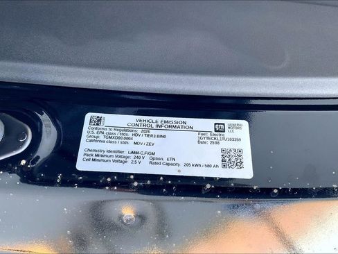 New 2026 Cadillac Escalade IQ Luxury 1 image 18