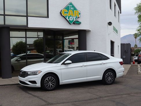 Used 2021 Volkswagen Jetta S w/ Driver Assistance Package image 7