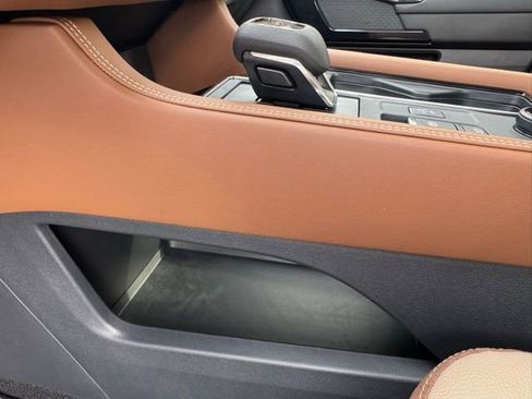 New 2026 Nissan Pathfinder Platinum image 30