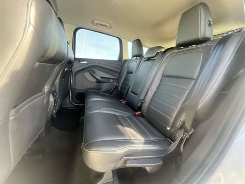 Used 2019 Ford Escape SEL image 19