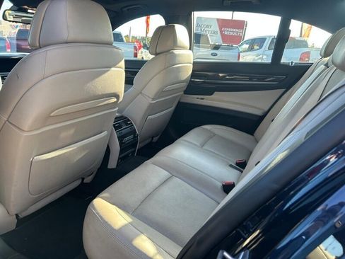 Used 2012 BMW 750i w/ M Sport Pkg RWD image 40