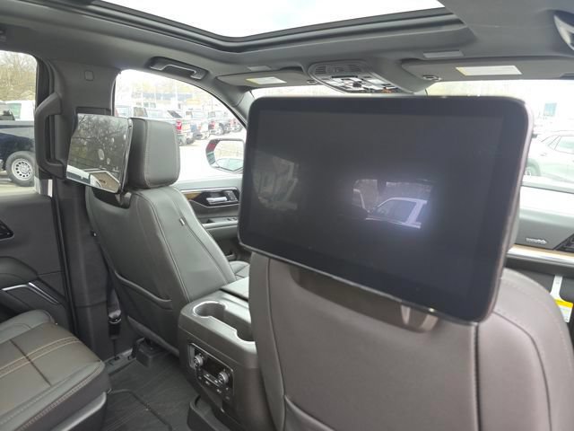 New 2026 Chevrolet Tahoe High Country AWD/4WD image 25