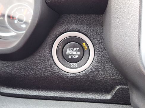 Used 2023 RAM 2500 Big Horn w/ Night Edition AWD/4WD image 28