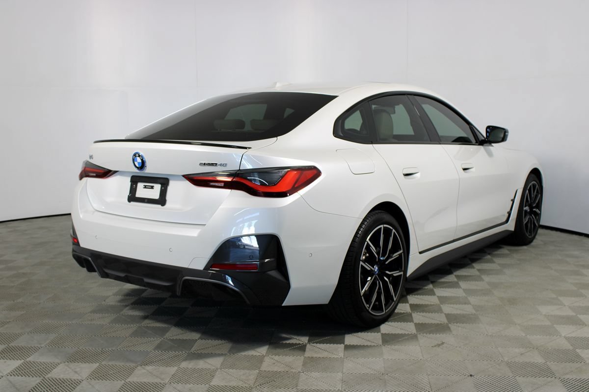 Used 2024 BMW i4 eDrive40 w/ M Sport Package RWD image 33