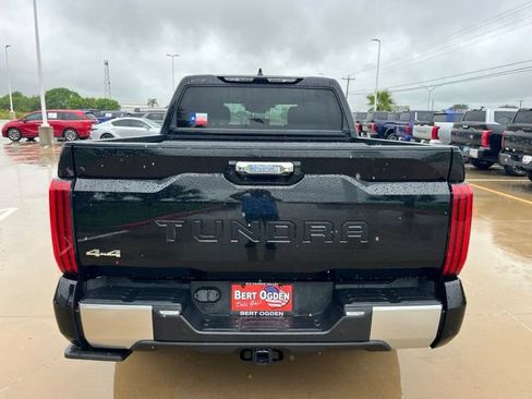 Used 2023 Toyota Tundra Limited w/ Power Package AWD/4WD image 3