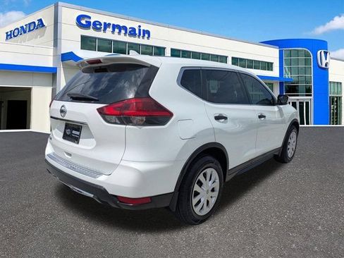 Used 2018 Nissan Rogue S FWD image 5