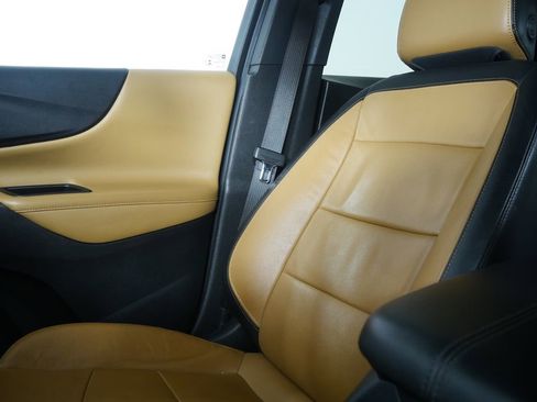 Used 2020 Chevrolet Equinox Premier image 26