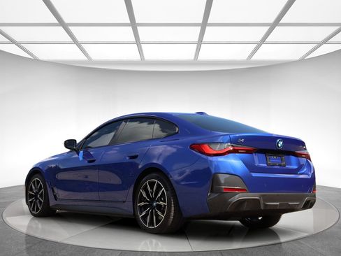 Used 2024 BMW i4 xDrive40i w/ M Sport Package AWD/4WD image 8