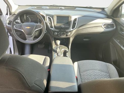 Used 2022 Chevrolet Equinox LT AWD/4WD image 10