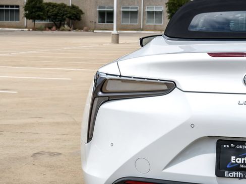 Used 2021 Lexus LC 500 Convertible w/ Touring Package RWD image 16