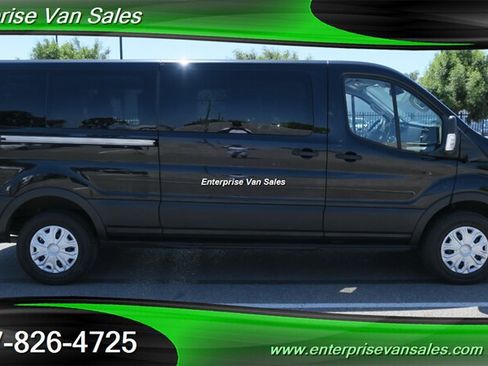 Used 2023 Ford Transit 350 XLT RWD image 4