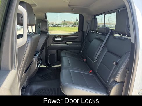 Used 2026 GMC Sierra 1500 SLT w/ SLT Premium Plus Package AWD/4WD image 34